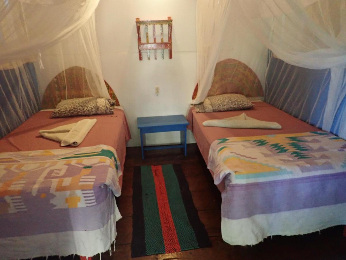 Hotel La Casa Rosada Lívingston Eksteriør billede
